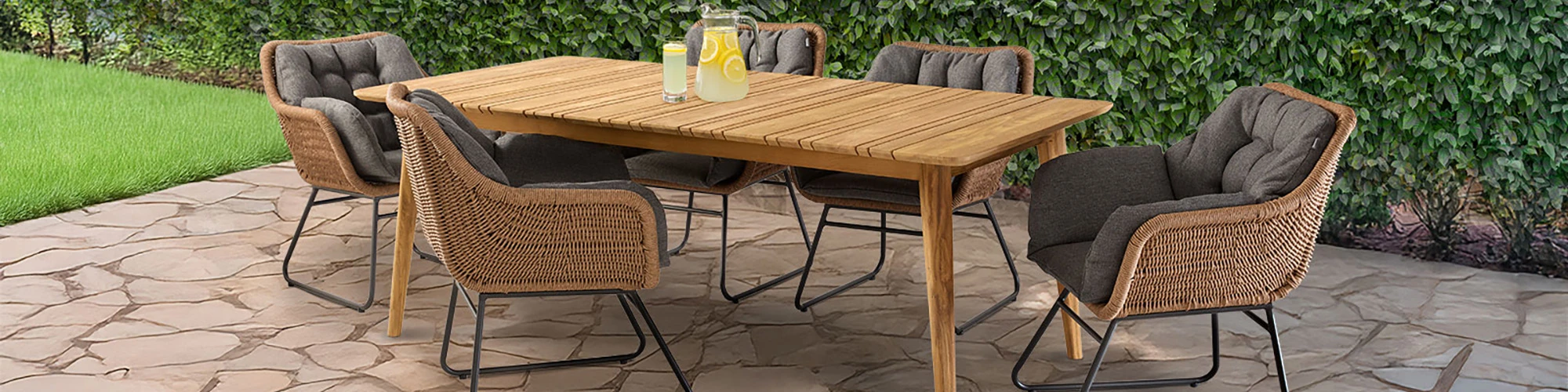 Teak Set Desktop
